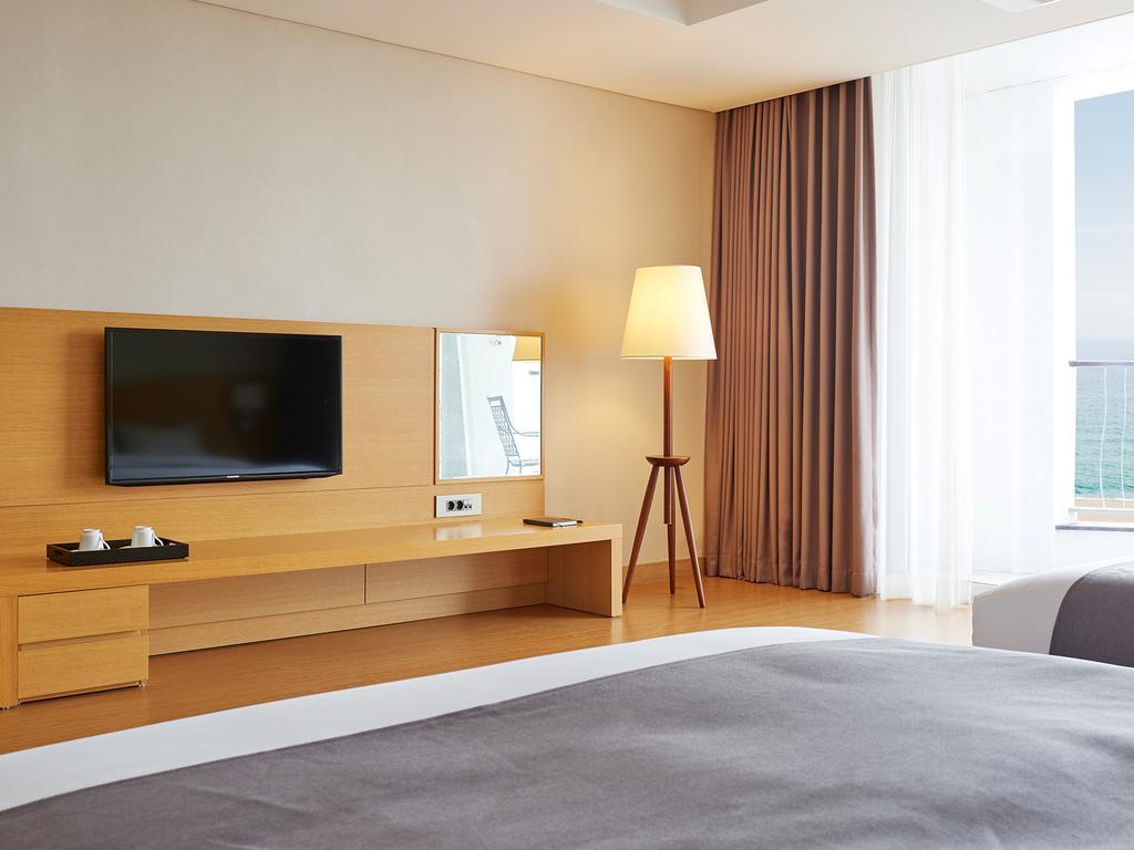 The Suites Hotel Naksan Yangyang Eksteriør billede